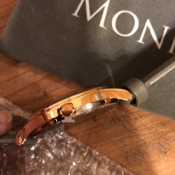 Monroe genuine Leather watch NWOT - Picture 3 of 7